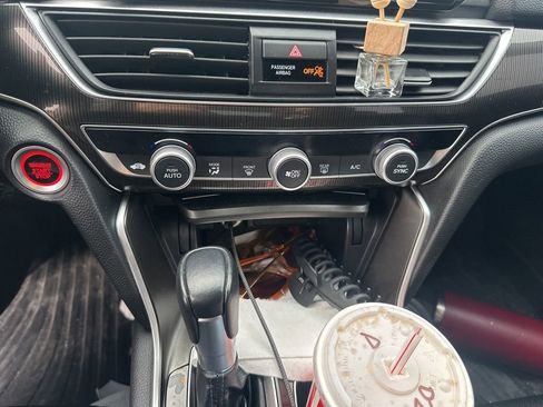 Used 2022 Honda Accord Sport image 14