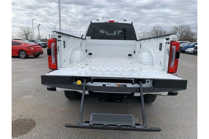 New 2025 Ford F250 Platinum AWD/4WD image 25