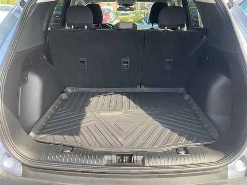 Used 2022 Ford Escape S image 30
