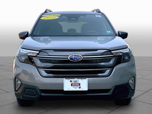 Certified 2025 Subaru Forester Premium AWD/4WD image 4