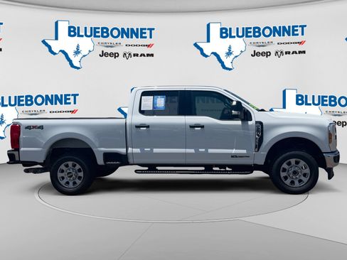 Used 2024 Ford F250 XLT AWD/4WD image 4