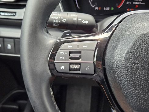 Certified 2023 Honda Pilot Touring image 30