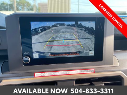 Certified 2026 Toyota Tacoma SR5 AWD/4WD image 35