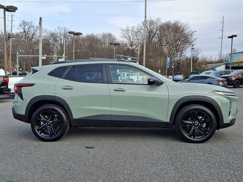 Used 2026 Chevrolet Trax ACTIV image 7