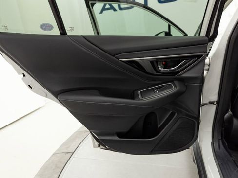 Used 2022 Subaru Outback Limited XT image 40