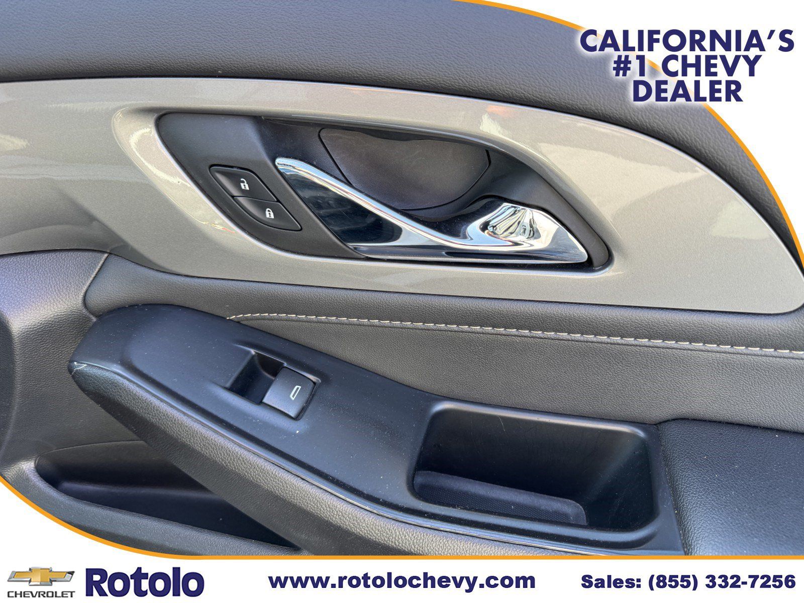 Used 2023 Chevrolet Traverse LT w/ LT Premium Package FWD image 10