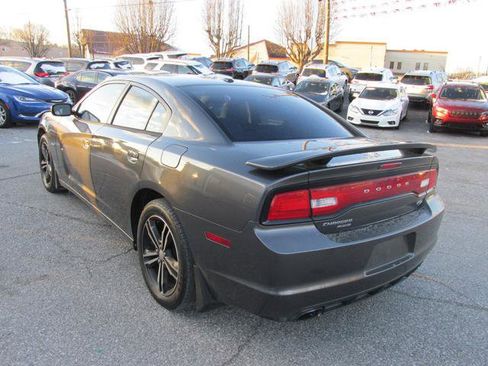 Used 2013 Dodge Charger R/T image 6