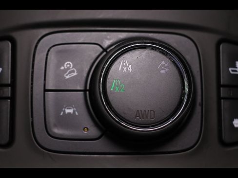 Used 2022 GMC Terrain SLE w/ Driver Convenience Package AWD/4WD image 12