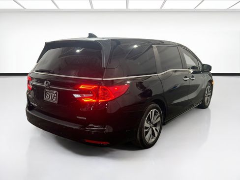 Used 2022 Honda Odyssey Touring image 4