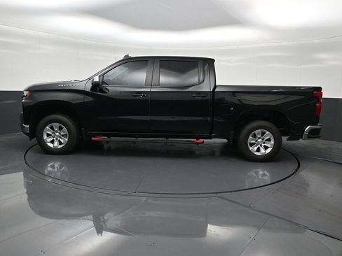 Used 2021 Chevrolet Silverado 1500 LT RWD image 2
