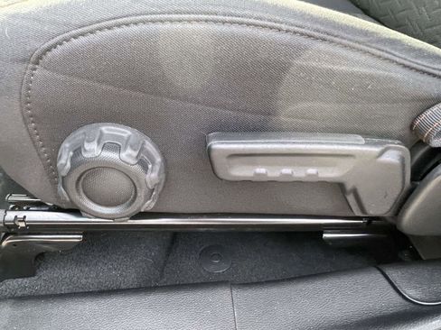 Used 2023 Jeep Gladiator Mojave image 16