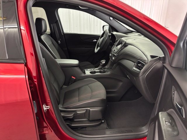 Used 2024 Chevrolet Equinox RS FWD image 27