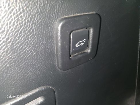 Used 2017 Lincoln Navigator Select image 24