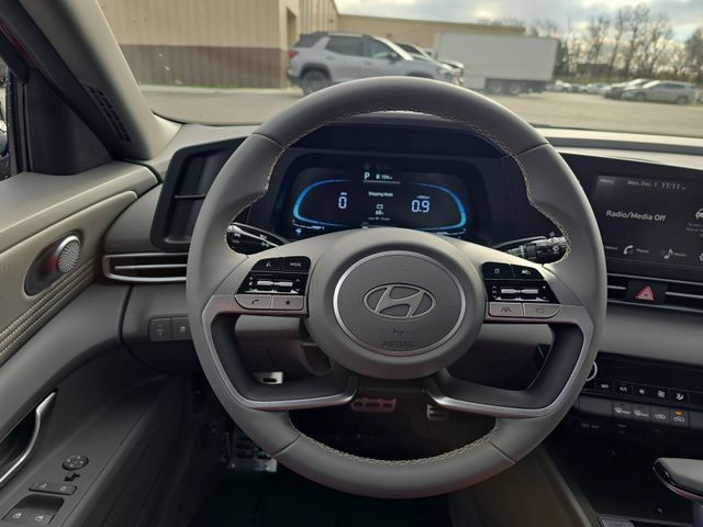 Used 2026 Hyundai Elantra Sport FWD image 14