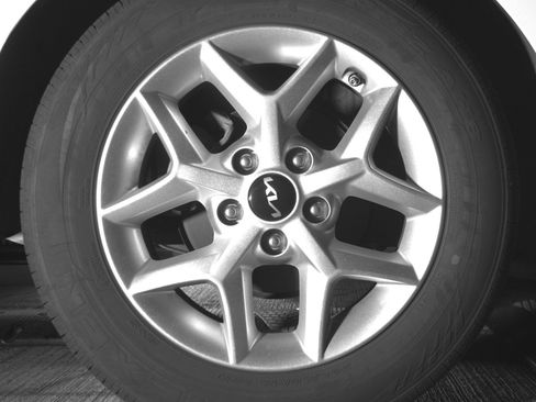 Used 2025 Kia Soul LX w/ LX Technology Package image 15