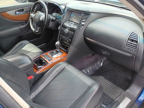 Used 2015 INFINITI QX70 3.7 w/ Premium Package image 13