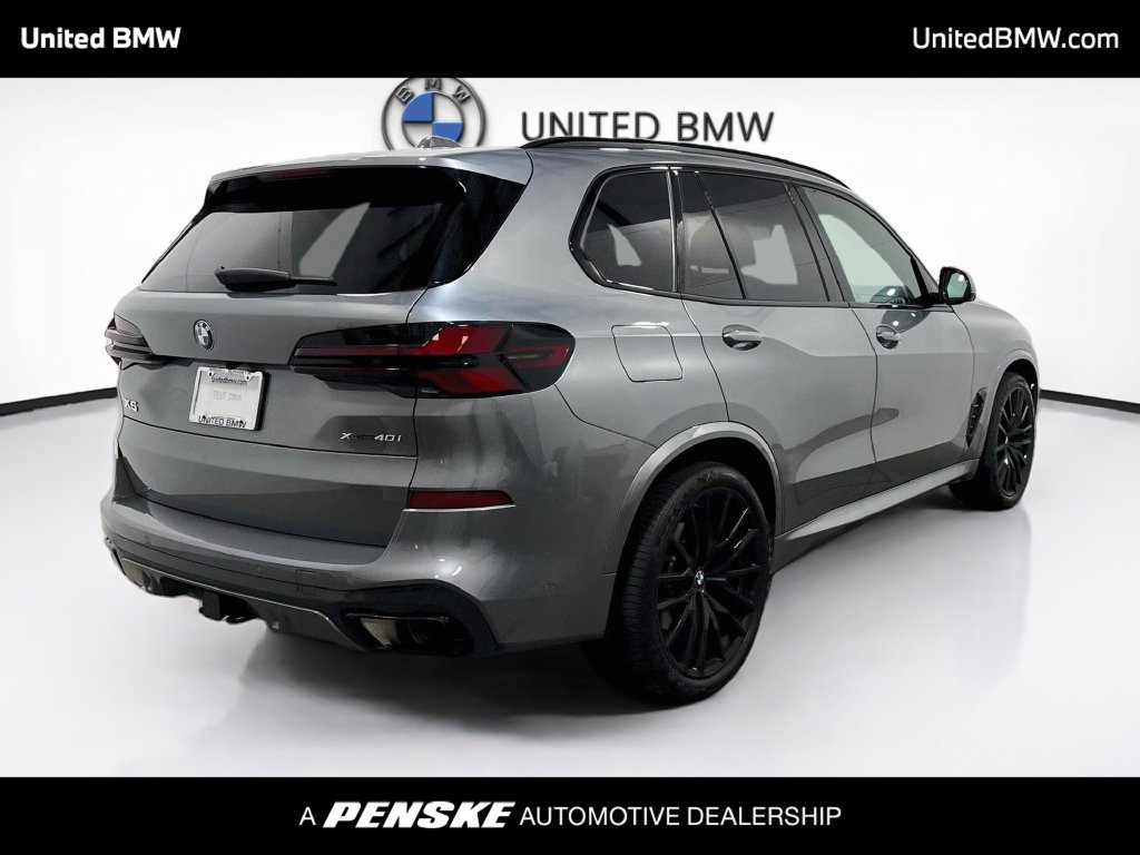 Used 2024 BMW X5 xDrive40i w/ M Sport Package AWD/4WD image 5