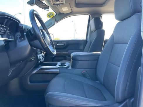 Used 2020 GMC Sierra 1500 Elevation w/ Elevation Value Package image 8