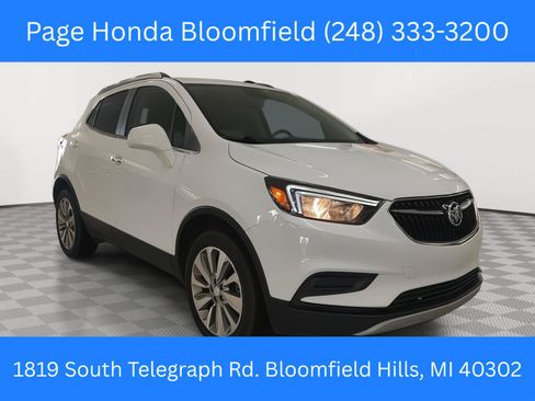 Used 2020 Buick Encore Preferred AWD/4WD image 1