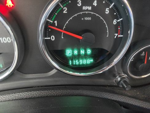 Used 2017 Jeep Wrangler Sport AWD/4WD image 23