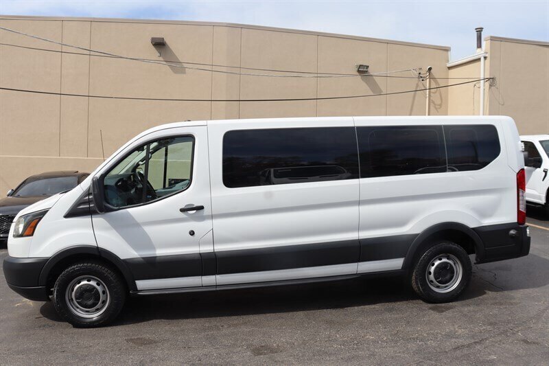 Used 2017 Ford Transit 350 148 Low Roof RWD image 4