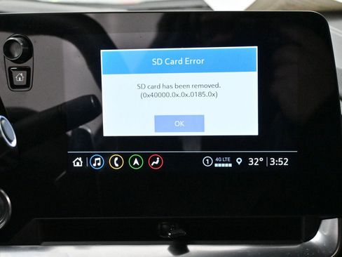 Used 2023 Chevrolet Corvette Stingray Coupe w/ 1LT image 23