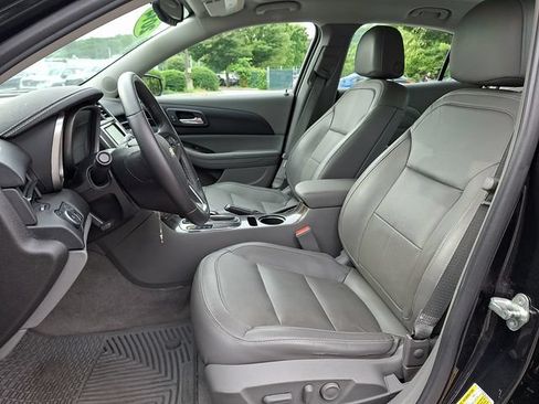 Used 2014 Chevrolet Malibu LT FWD image 13
