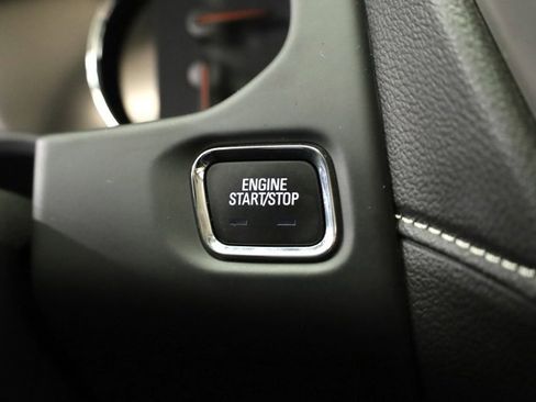 Used 2023 GMC Acadia Denali w/ Denali Ultimate Package image 28