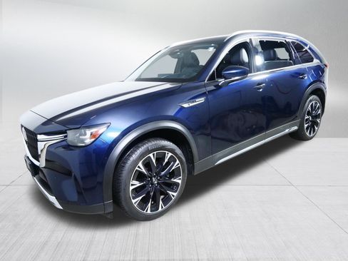 Certified 2024 MAZDA CX-90 Plug-In Hybrid w/ Premium Plus AWD/4WD image 3