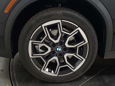 New 2026 BMW X2 xDrive28i w/ Technology Package image 8