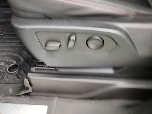 Used 2022 Chevrolet Tahoe RST w/ Luxury Package image 12