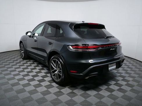 Used 2026 Porsche Macan AWD/4WD image 3