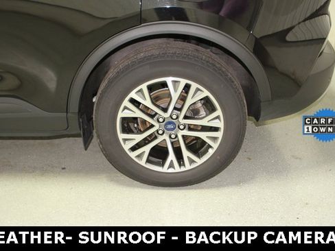 Used 2022 Ford Escape SEL image 11