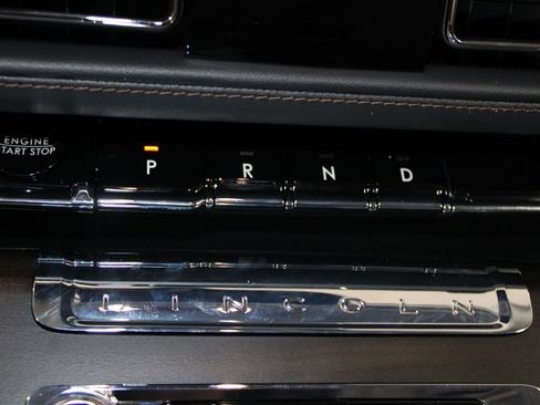 New 2026 Lincoln Aviator Reserve w/ Luxury Package RWD image 46