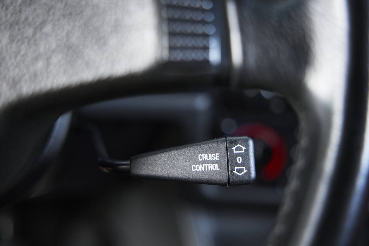 Used 1988 BMW M3 Coupe RWD image 53