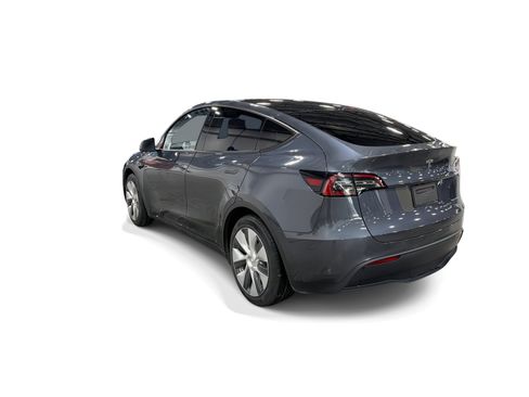 Certified 2023 Tesla Model Y Long Range AWD/4WD image 8