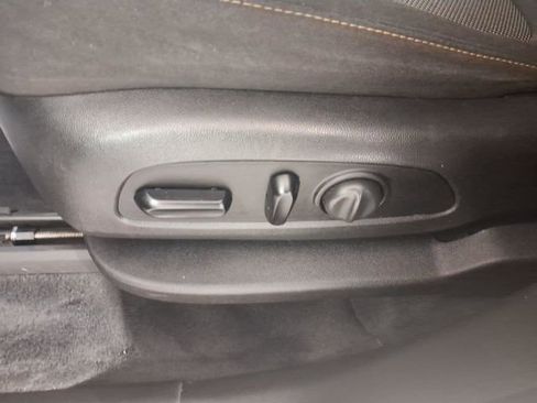 Used 2020 Chevrolet Traverse LT w/ LPO, Floor Liner Package AWD/4WD image 14
