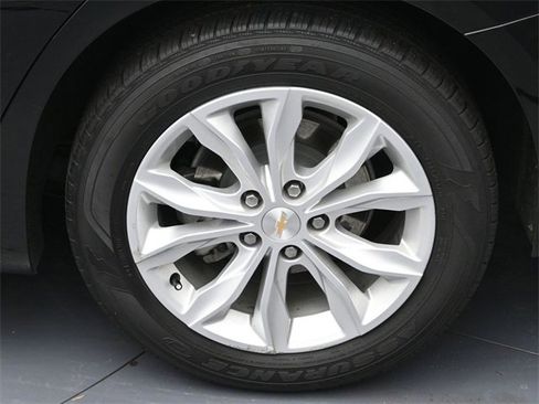 Used 2024 Chevrolet Malibu LT image 8