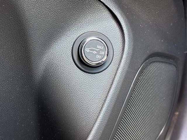 Used 2025 Buick Encore GX Sport Touring w/ Advanced Technology Package AWD/4WD image 26