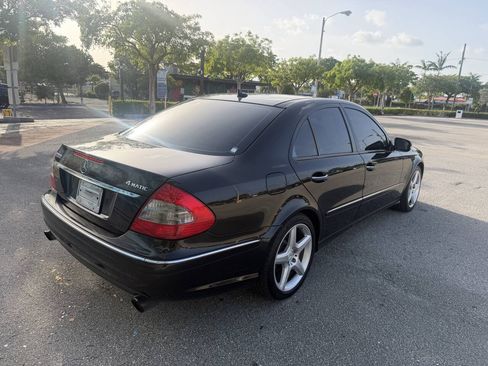 Used 2009 Mercedes-Benz E 350 4MATIC Sedan w/ Premium 1 Pkg image 5
