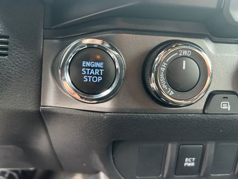 Used 2023 Toyota Tacoma TRD Sport image 24