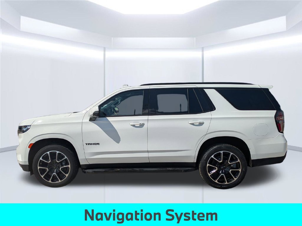 Used 2022 Chevrolet Tahoe RST w/ Luxury Package AWD/4WD image 2