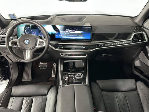 Used 2025 BMW X5 xDrive40i w/ Executive Package AWD/4WD image 22