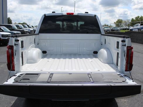 New 2026 Ford F150 Platinum w/ FX4 Off-Road Package AWD/4WD image 16