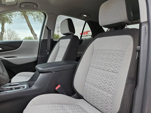 Used 2024 Chevrolet Equinox LS w/ LS Convenience Package image 13