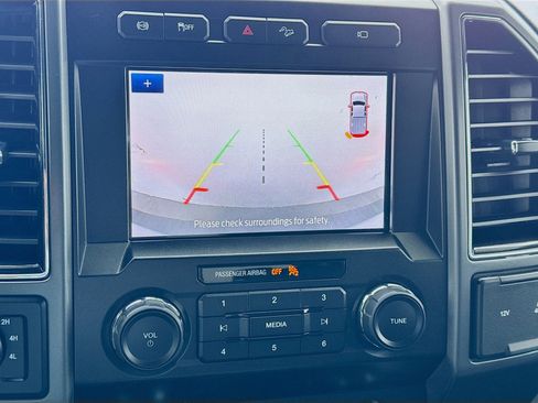 Used 2021 Ford F250 XLT w/ XLT Premium Package image 10