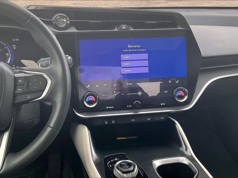 Used 2023 Lexus RZ 450e Premium image 6