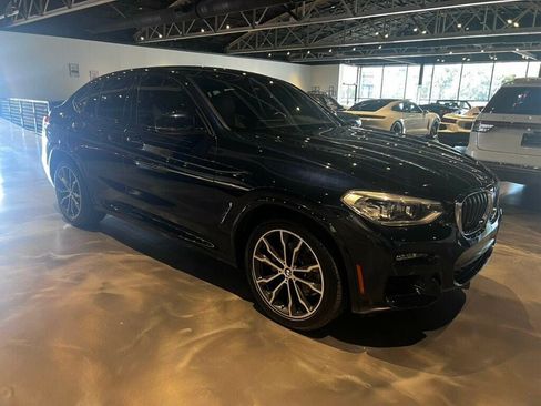 Used 2020 BMW X4 xDrive30i w/ M Sport Package 2 AWD/4WD image 3