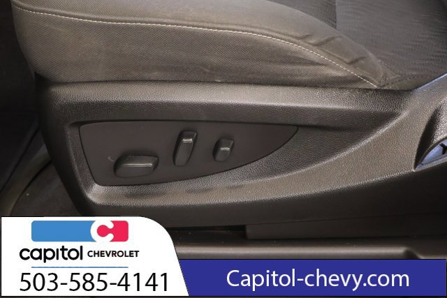 Used 2020 Chevrolet Suburban LS RWD image 13