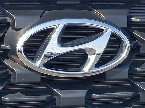 Used 2023 Hyundai Santa Fe SEL AWD/4WD image 29